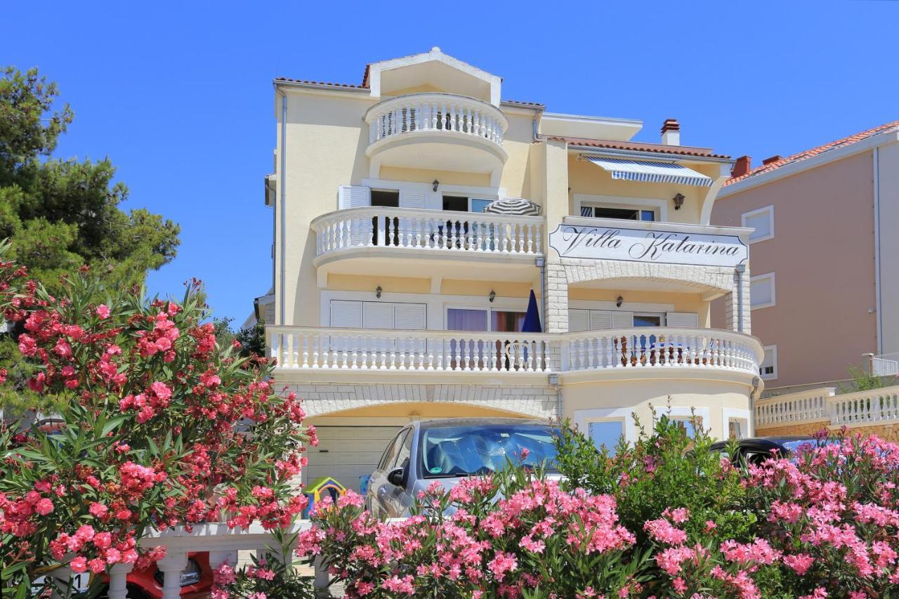 Family Friendly Seaside Apartments Brodarica, Sibenik - 15270 Exterior foto