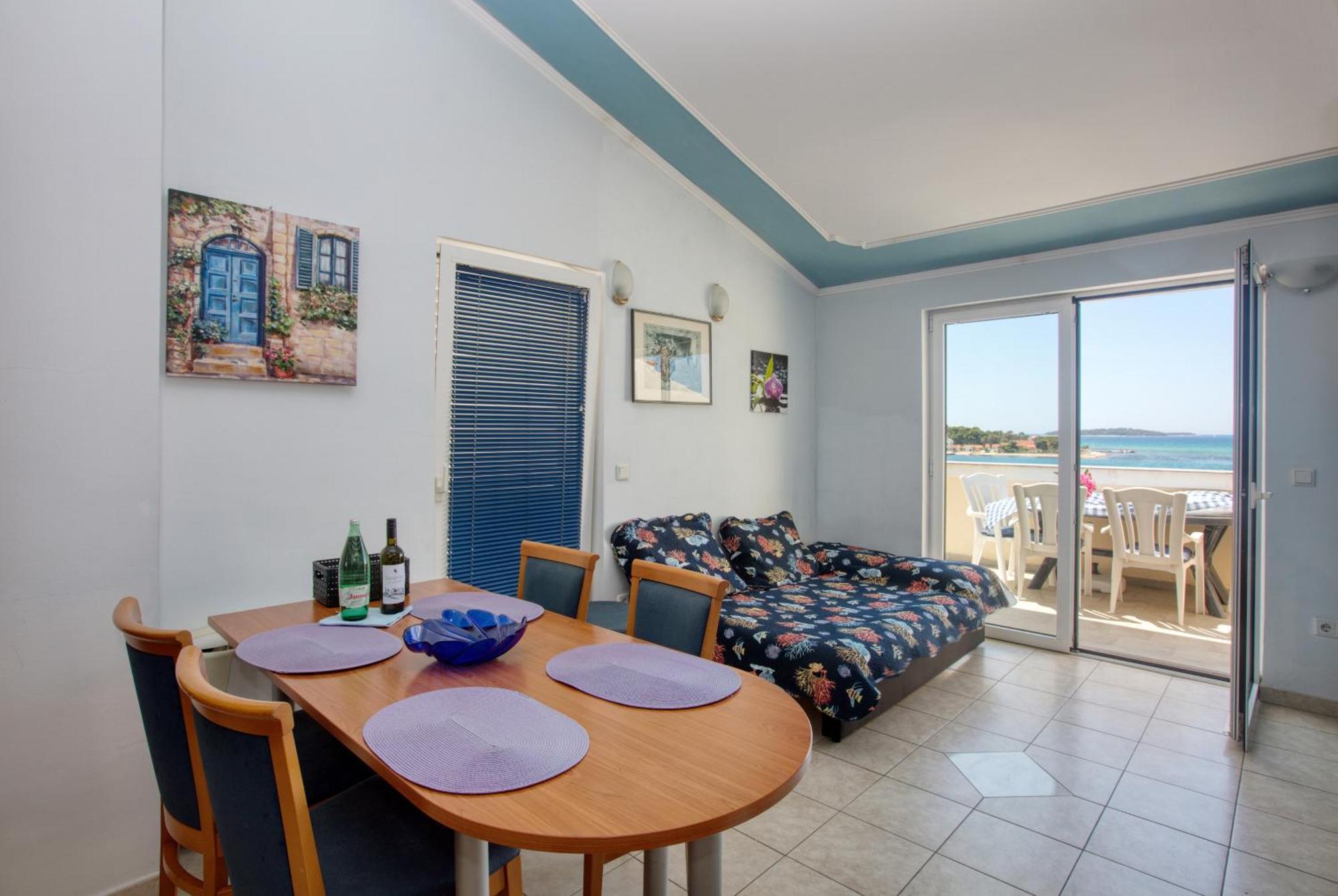 Family Friendly Seaside Apartments Brodarica, Sibenik - 15270 Exterior foto